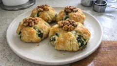 Ricotta and Spinach Puff Pastry Bundles—Flaky, Creamy, and Easy to Make Ahead